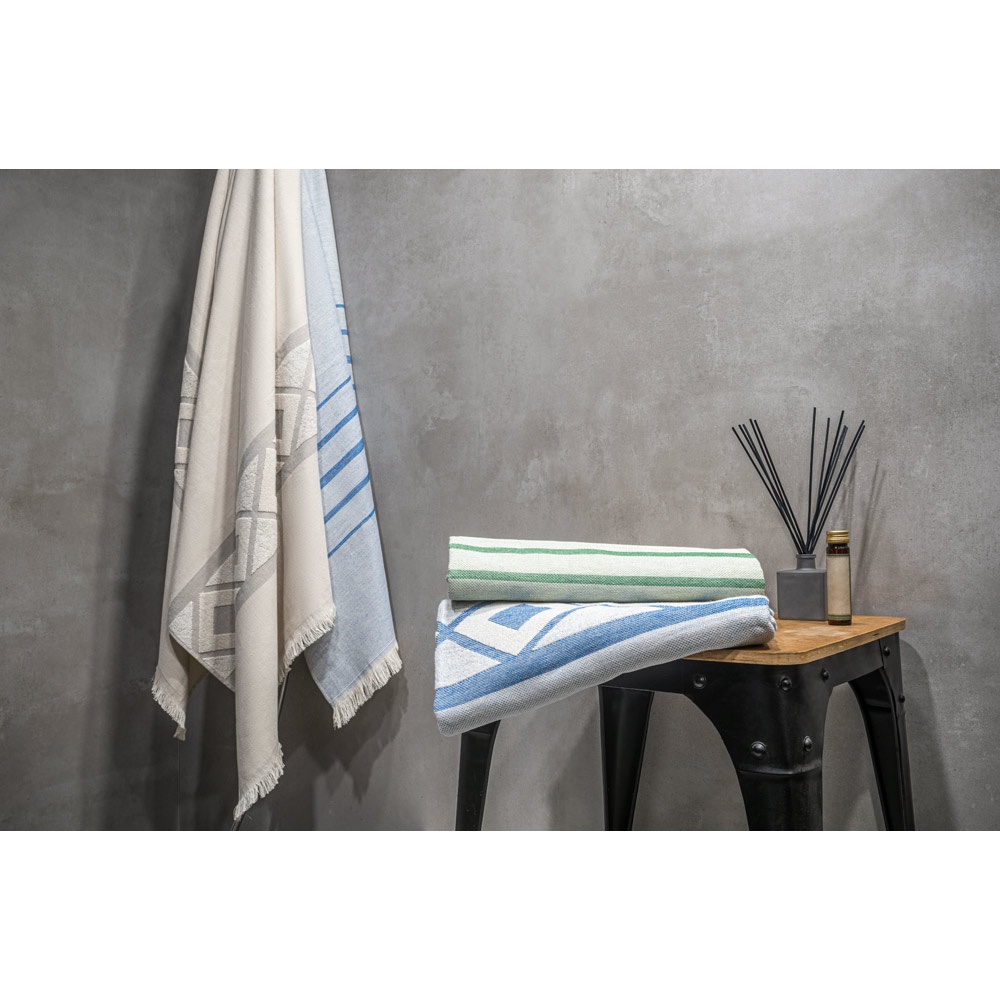 CAPLAN. Toalla multifuncional (260 g/m²) fabricada en algodón ligero y resistente (90%) y algodón reciclado (10%)