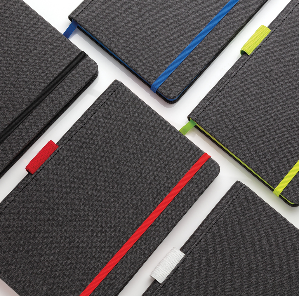 Libreta A5 Deluxe con soporte bolígrafo