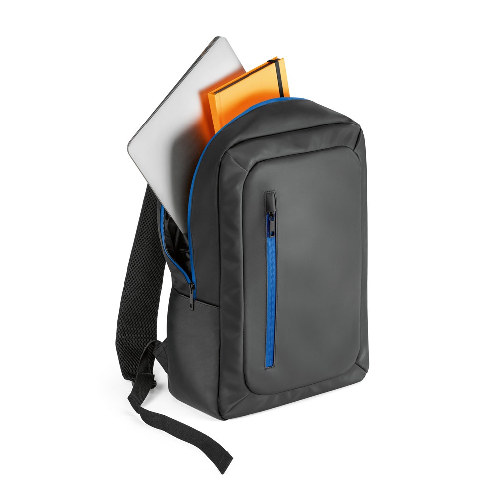OSASCO. Mochila impermeable para portátil de 15.6" en poliéster 600D