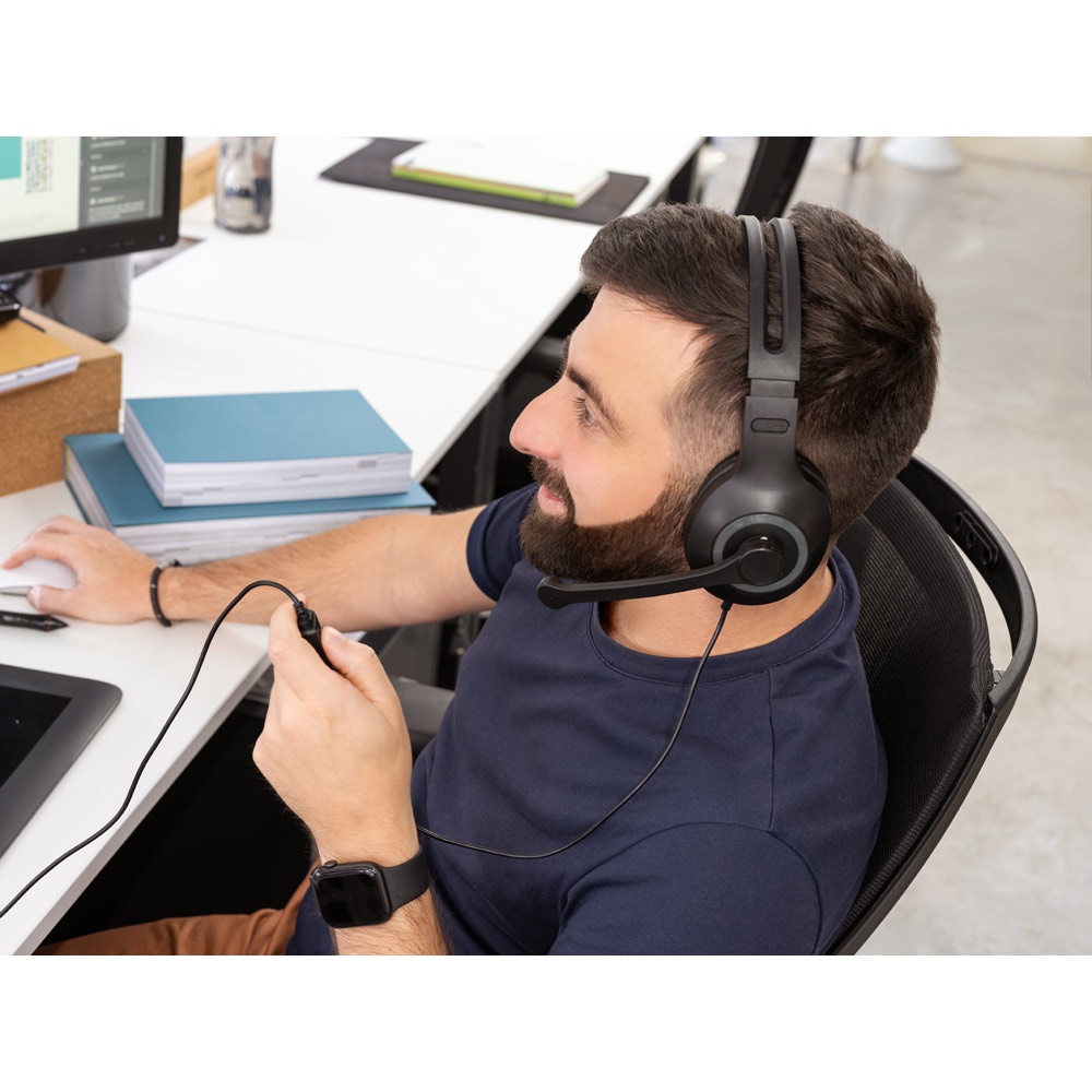 KILBY. Auriculares