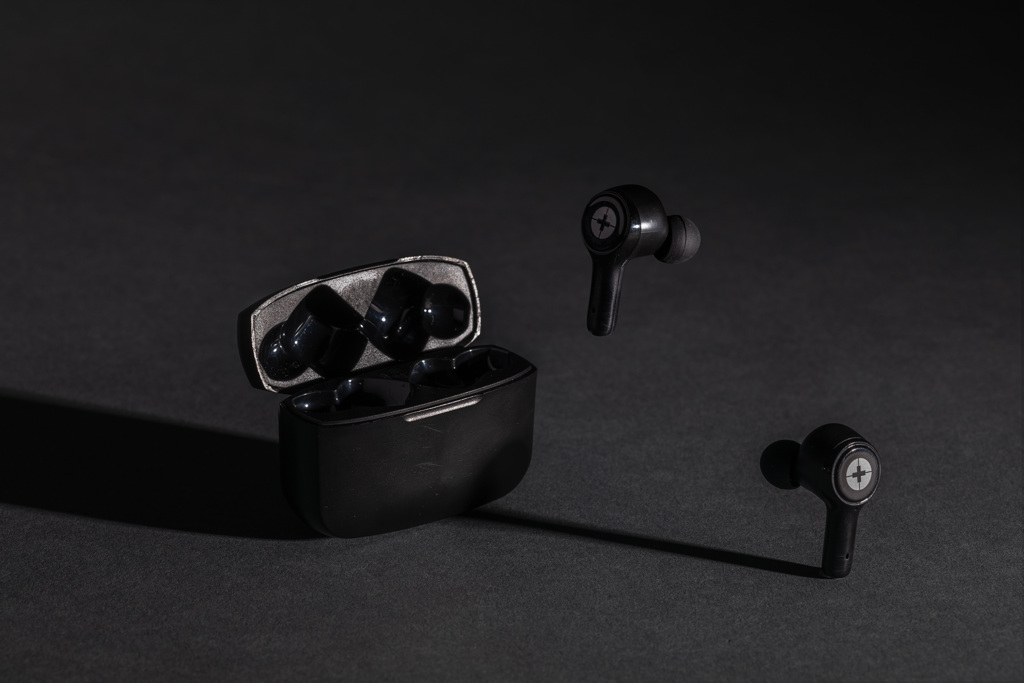 Auriculares RCS de plástico reciclado Swiss Peak ANC TWS