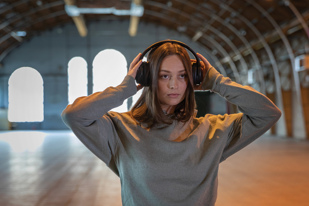 Auriculares de plástico Urban Vitamin Palo Alto RCS