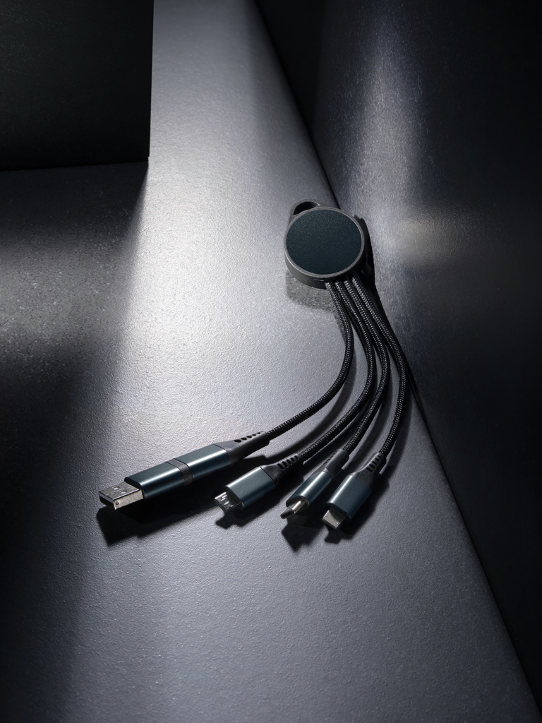 Cable de carga 6 en 1 de aluminio reciclado Terra RCS