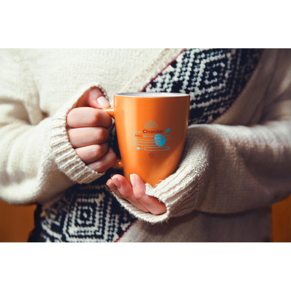 CINANDER. Taza de cerámica 370 mL