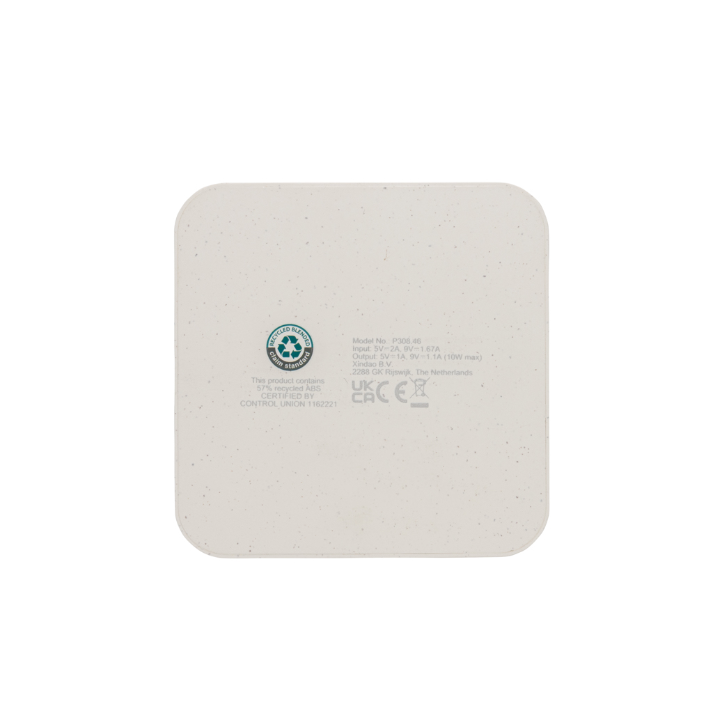 Cargador Inalámbrico 10W plástico reciclado RCS