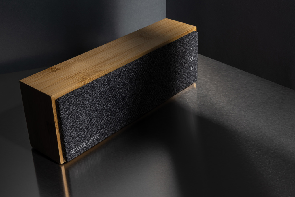 Altavoz Wynn inalámbrico 10W de bambú