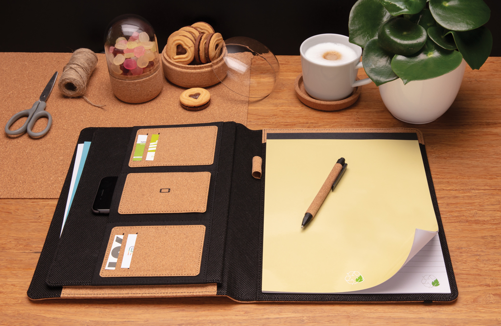 Libreta de corcho Deluxe A4 con bolígrafo
