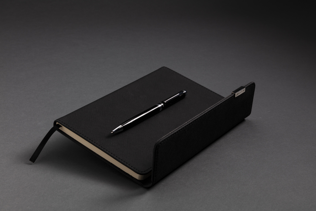 Set de libreta y bolígrafo Swiss Peak deluxe A5