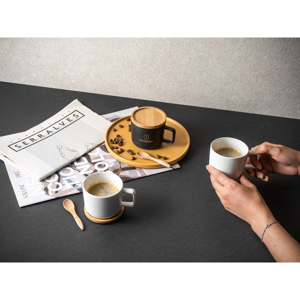 FANGIO. Taza de cerámica con tapa y base de bambú de 230 mL