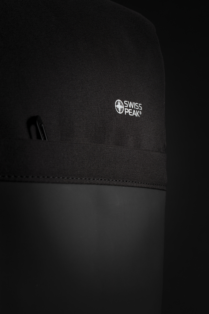 Mochila antirrobo 15" Swiss Peak con protección RFID y USB