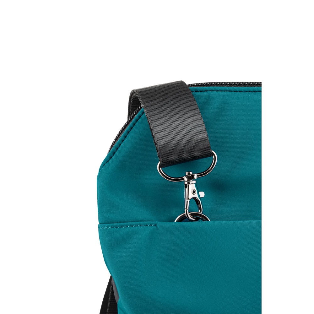 ROVER BACKPACK II. Mochila de tela y PU