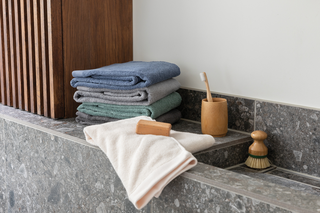 Toalla de baño Ukiyo Sakura AWARE ™ de 500 g/m2 70x140 cm