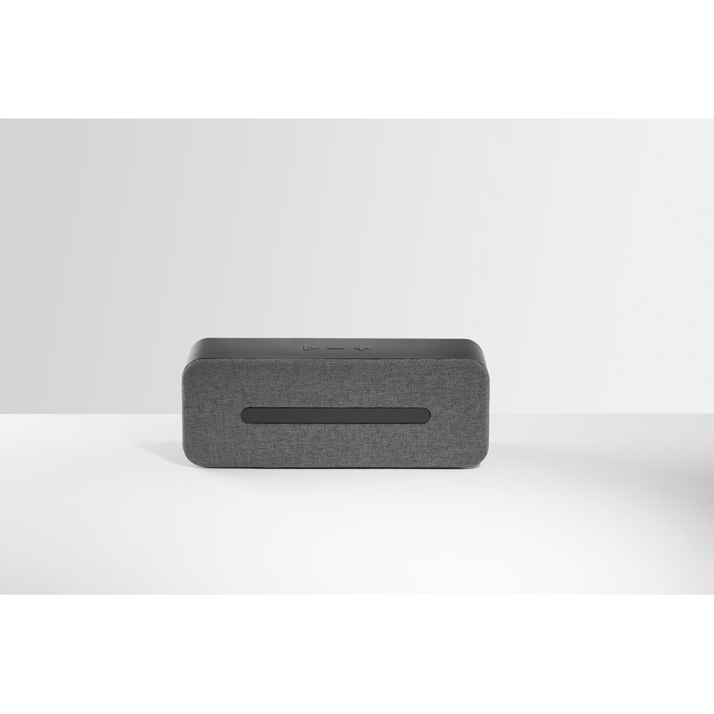 THUNDER. Altavoz portátil con micrófono