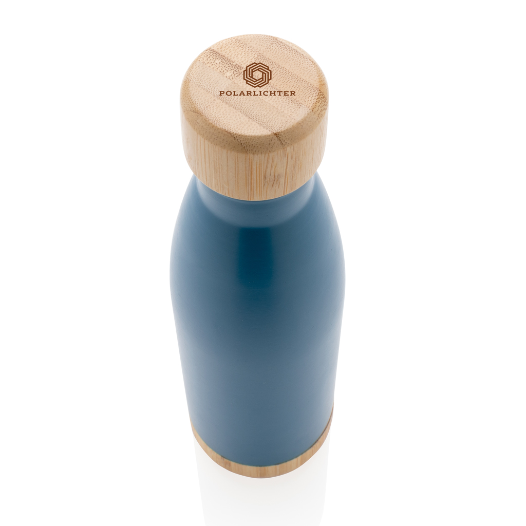 Botella acero inoxidable al vacío con tapa y fondo de bambú
