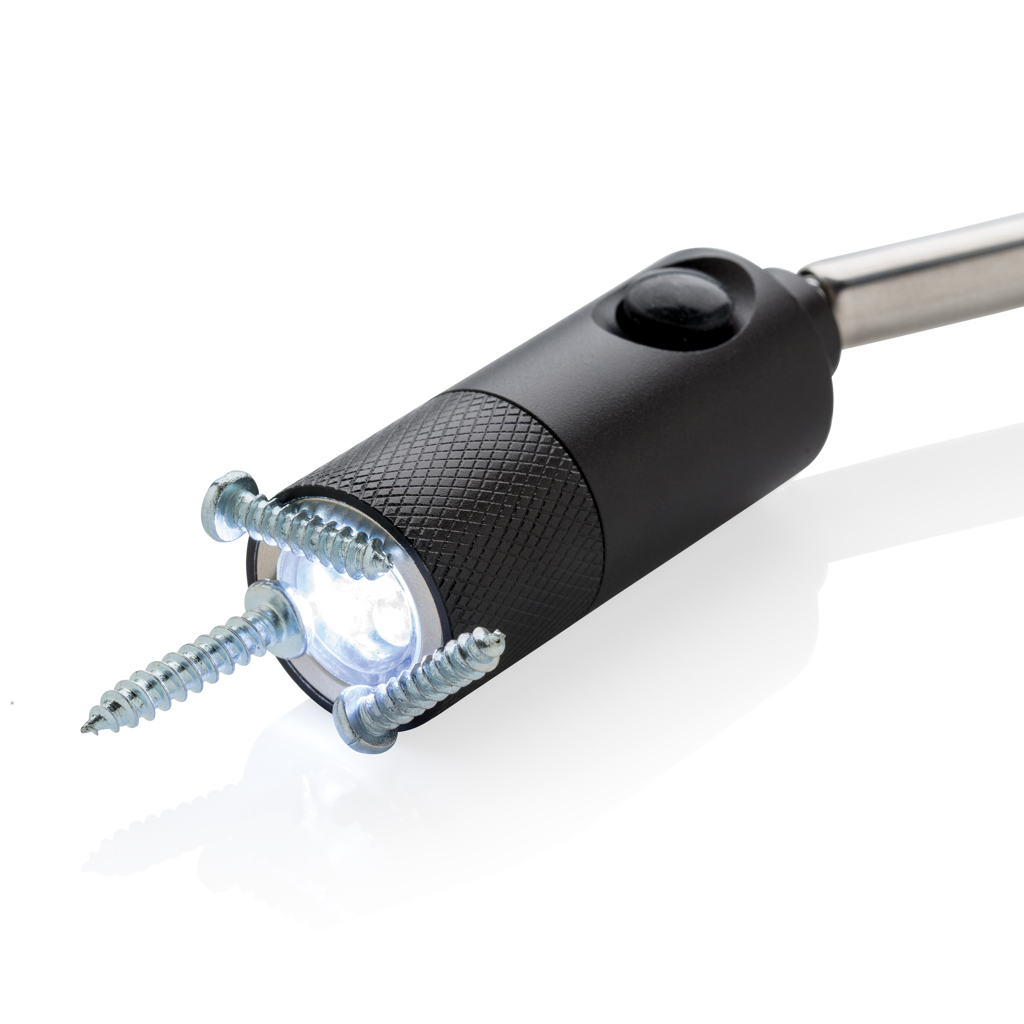 Luz telescópica con imán