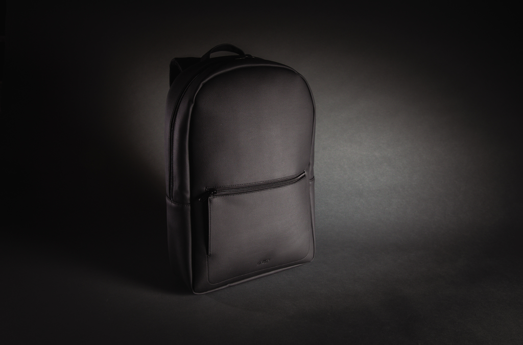 Mochila para portátil Swiss Peak de PU sin PVC