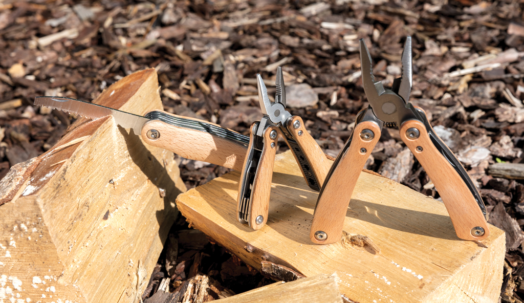 Mini multiherramienta de madera