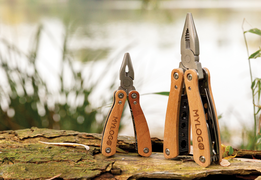 Mini multiherramienta de madera