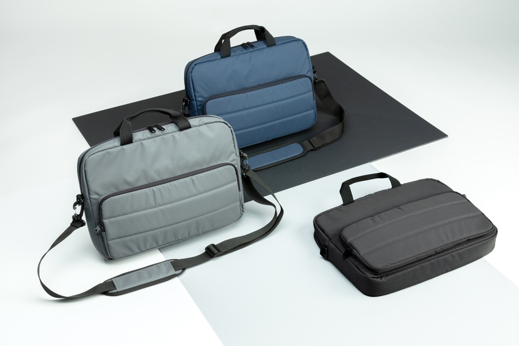 Maletín Impact AWARE ™ RPET 15,6"