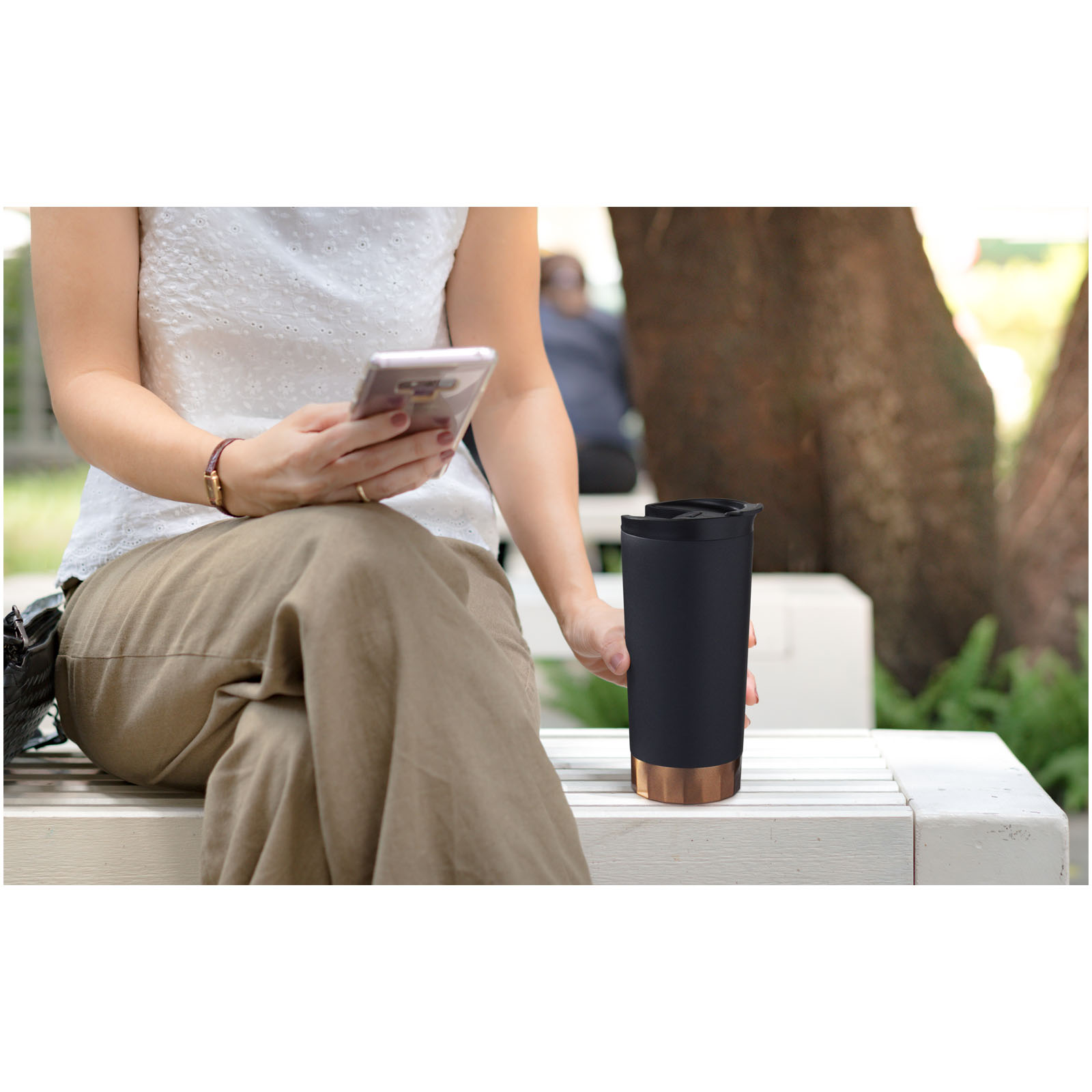 Vaso de 500 ml con aislamiento de cobre al vacío Peeta