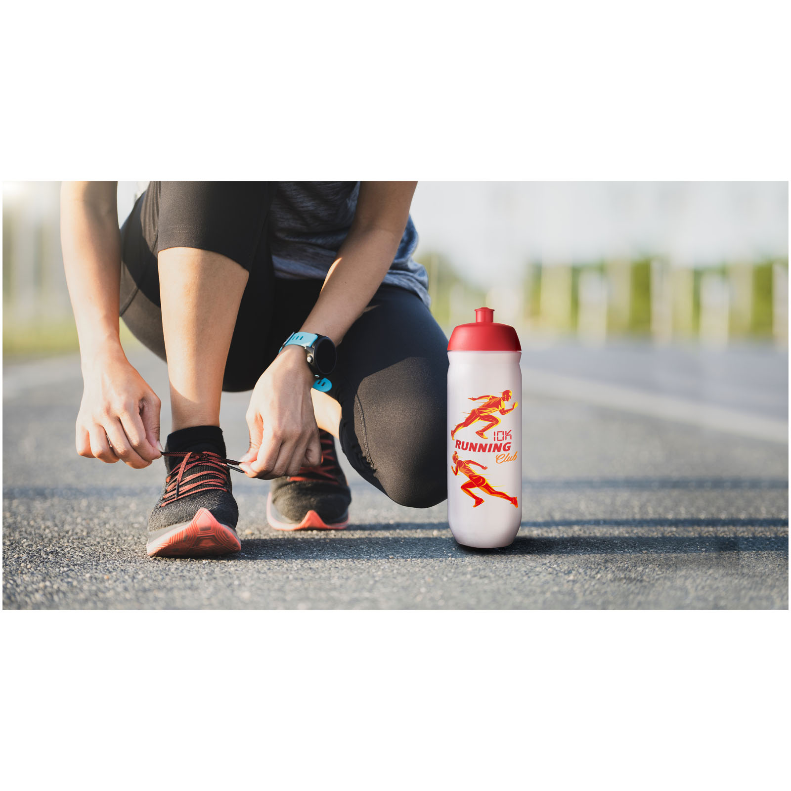 HydroFlex™ Clear 750 ml squeezy sport bottle