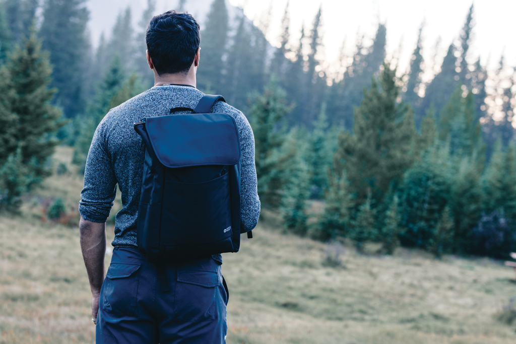 Mochila Swiss Peak Fern AWARE™ RPET con cremallera integral