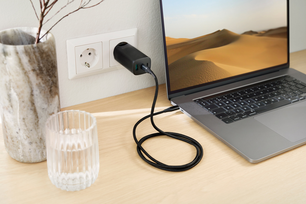Cargador de pared USB de 3 puertos Philips de 65 W ultra ráp