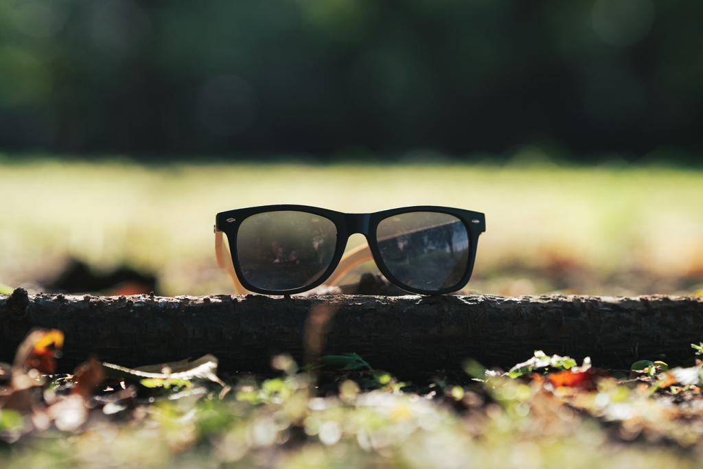 Gafas de sol de plástico reciclado bambú y RCS