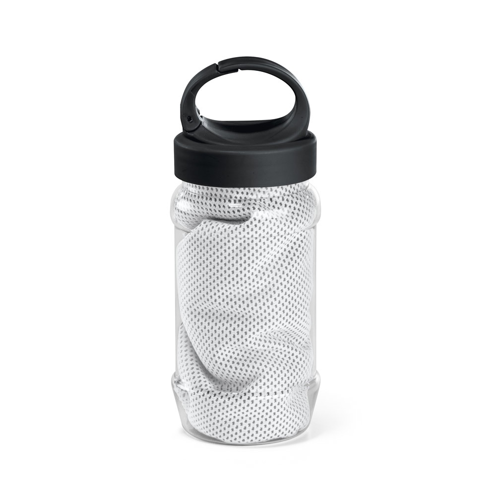 ARTX PLUS. Conjunto que incluye una botella hecha en PP y PET y una toalla refrescante deportiva de poliamida y poliéster