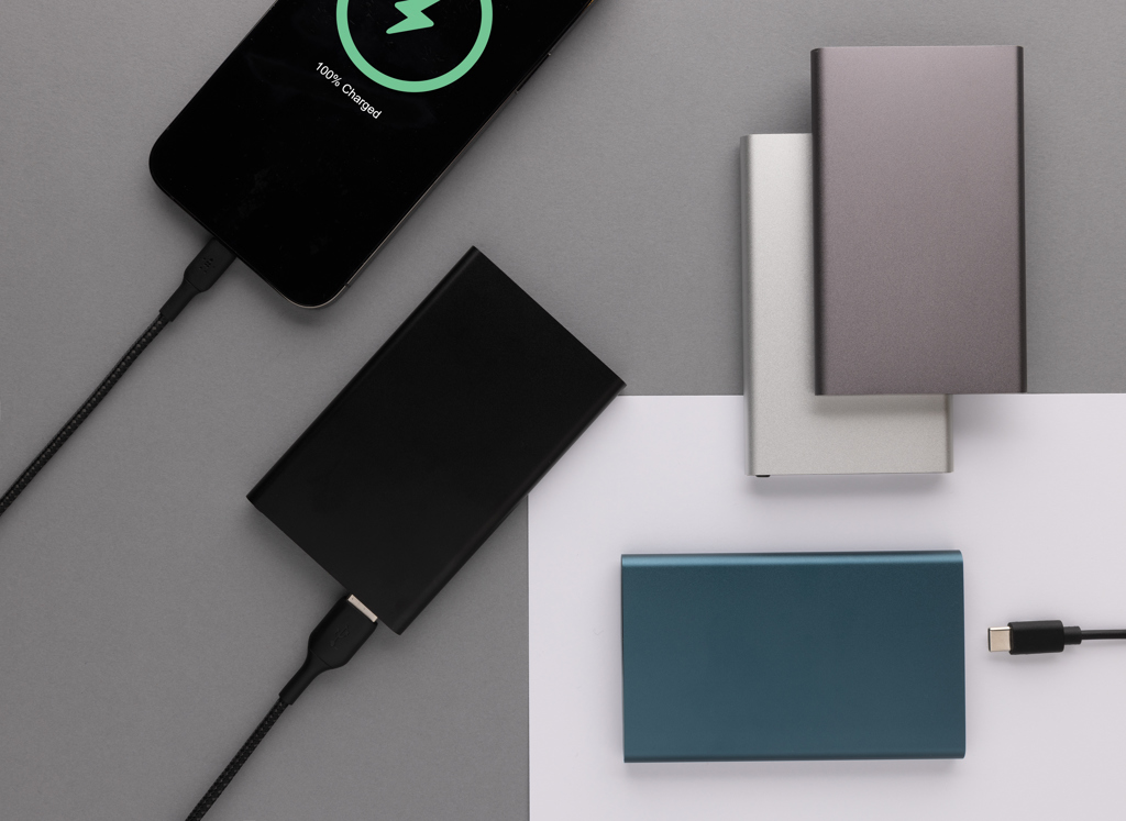 Powerbank plástico/aluminio RCS reciclado de 4000 mah tipo C