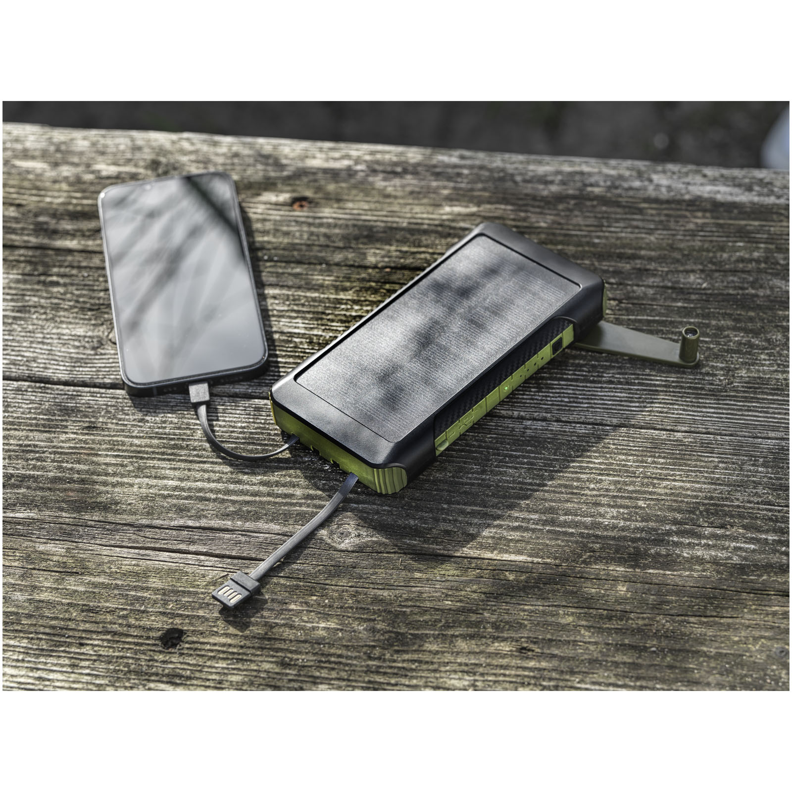 Batería externa de dinamo solar en plástico reciclado de 10 000 mAh con certificación RCS  Soldy