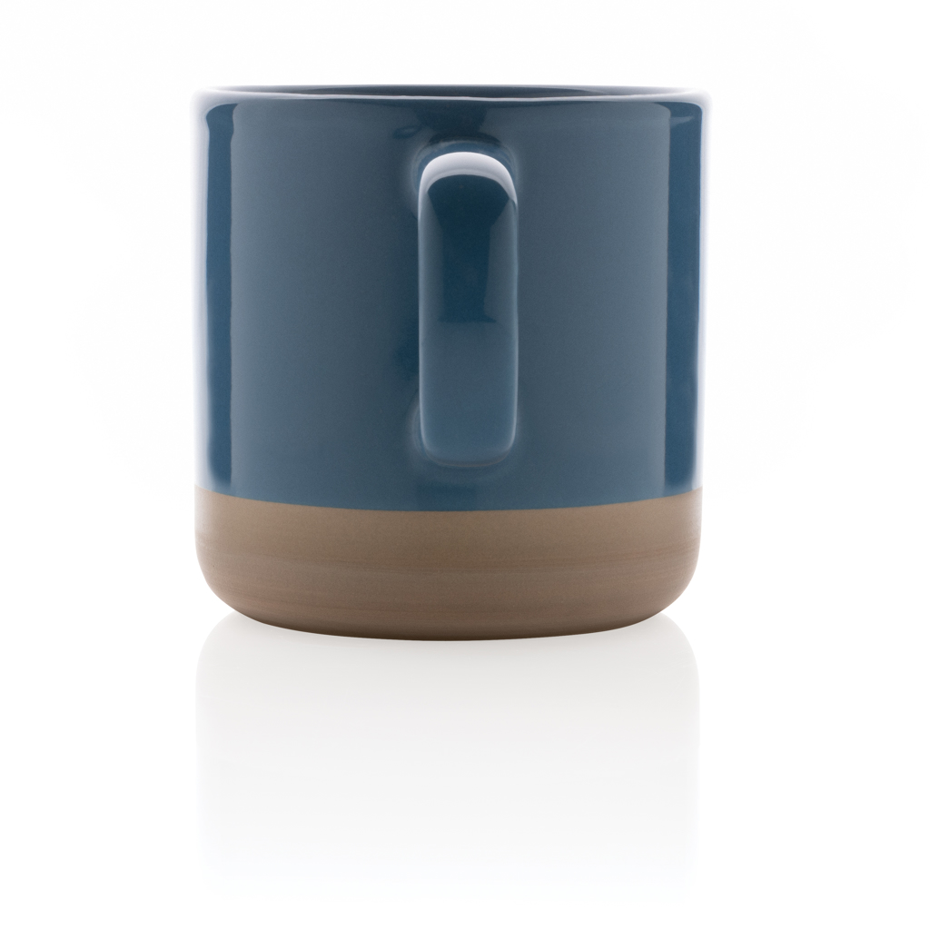 Taza de cerámica esmaltada 360ml.