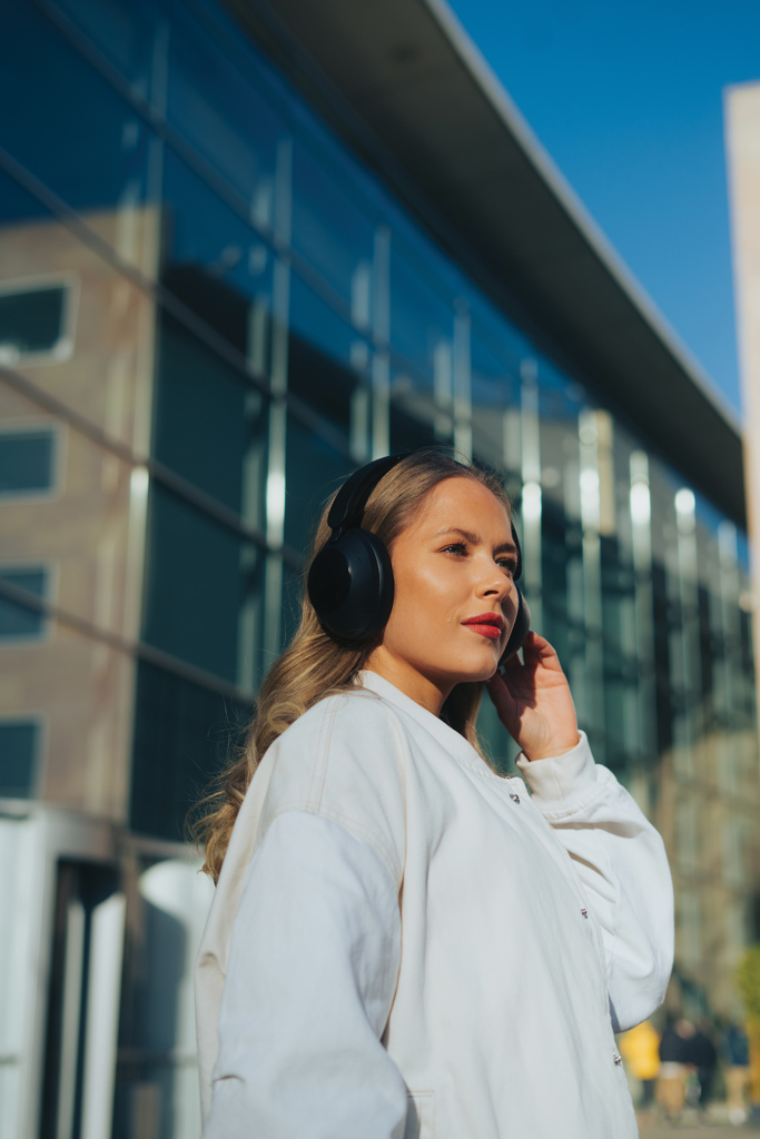 Auriculares Urban Vitamin Cupertino RCS rplastic ANC
