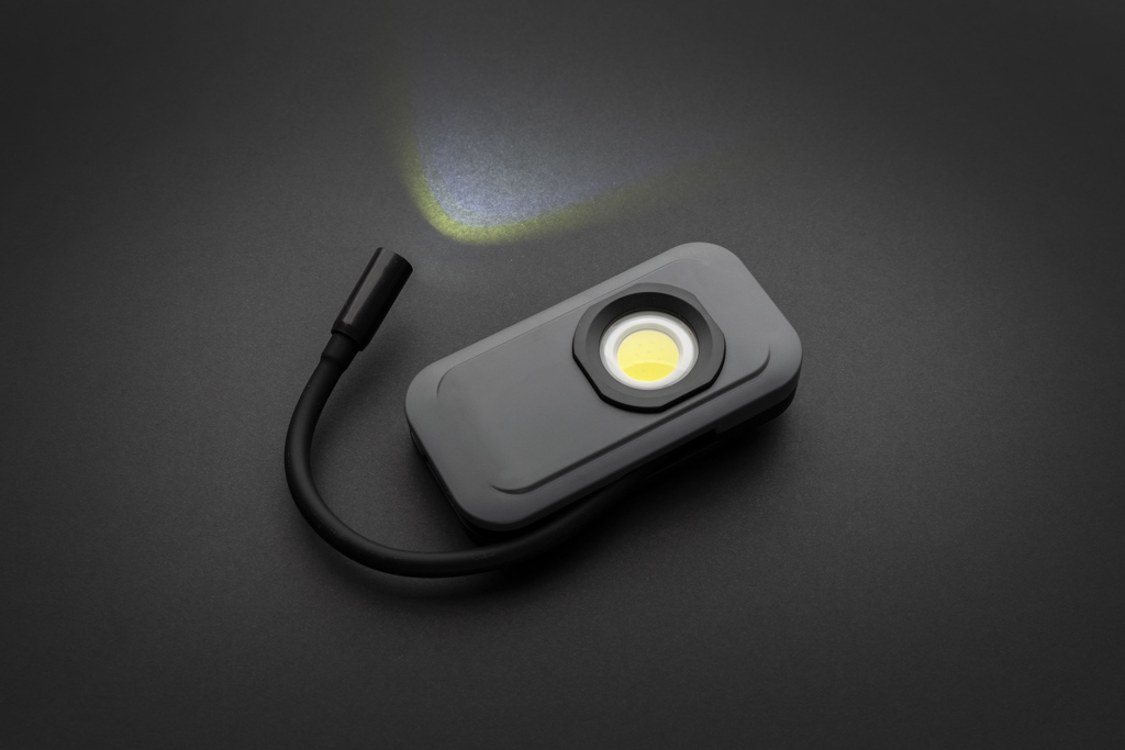 Luz de trabajo recargable USB Gear X RCS rPlastic