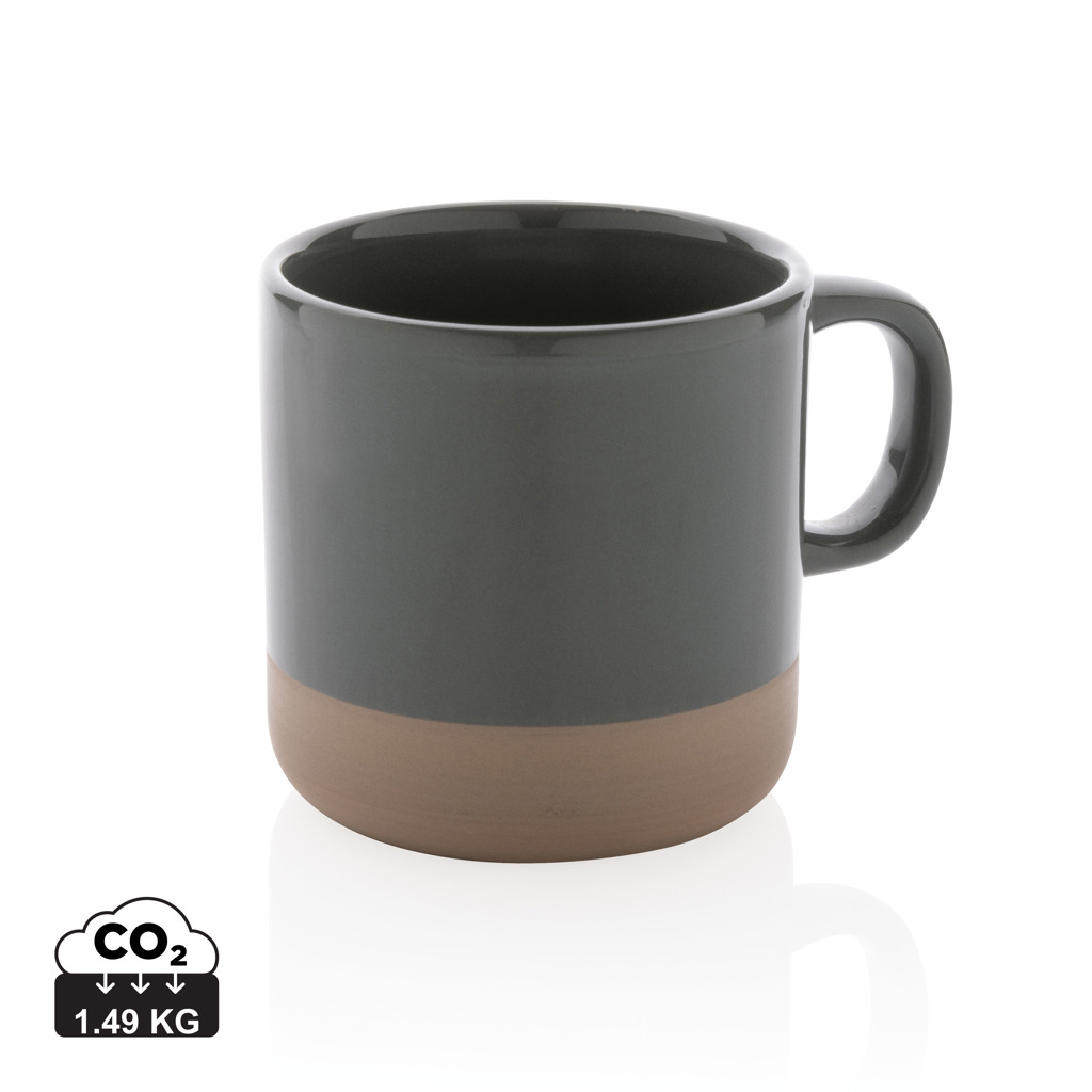 Taza de cerámica esmaltada 360ml.