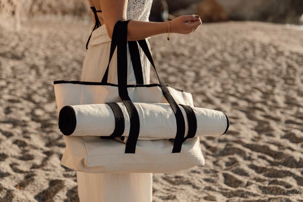 Bolsa de playa VINGA Volonne AWARE™ de lona reciclada