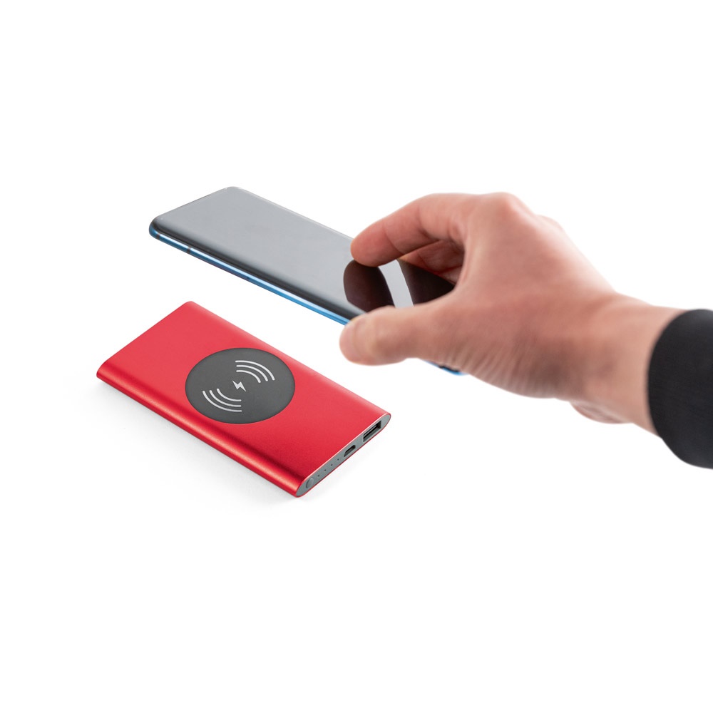 CASSINI. Power bank 4'000 mAh con cargador inalámbrico de 5W, fabricado en aluminio reciclado (100% rAL)