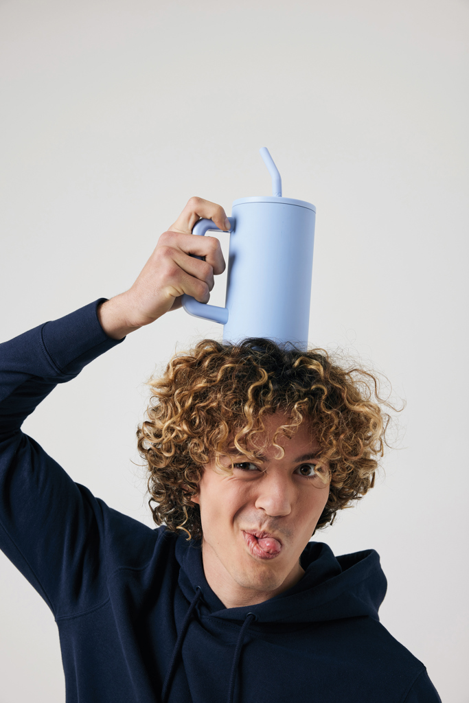 Taza Cube de acero reciclado RCS de 800ml.