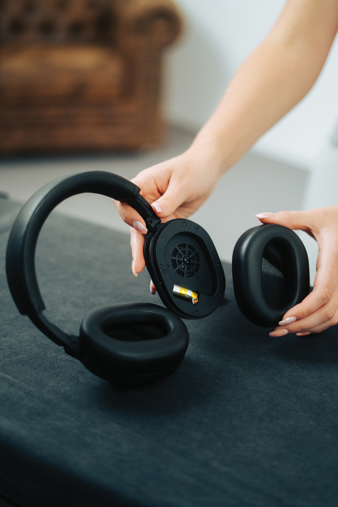Auriculares inalámbricos Irvine RCS reciclados y reparables