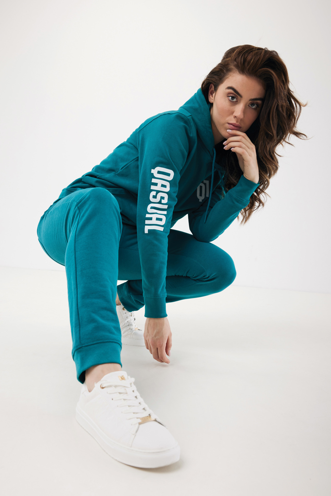 Pantalón Iqoniq Cooper de algodón reciclado