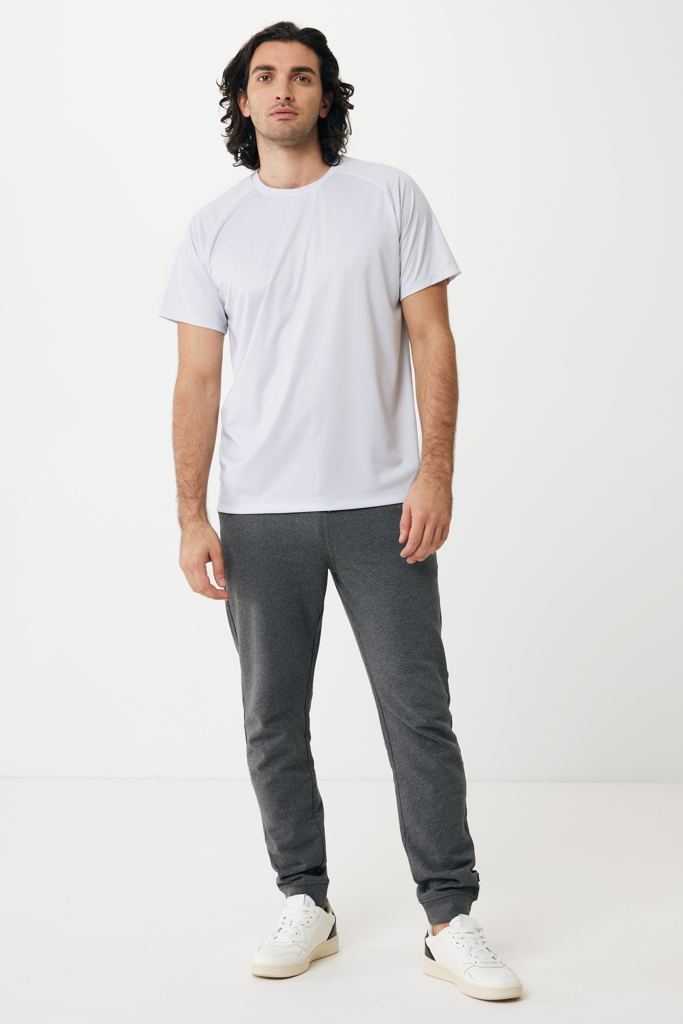 Pantalón Iqoniq Cooper de algodón reciclado
