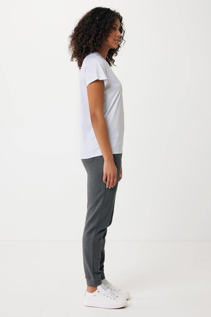 Pantalón Iqoniq Cooper de algodón reciclado