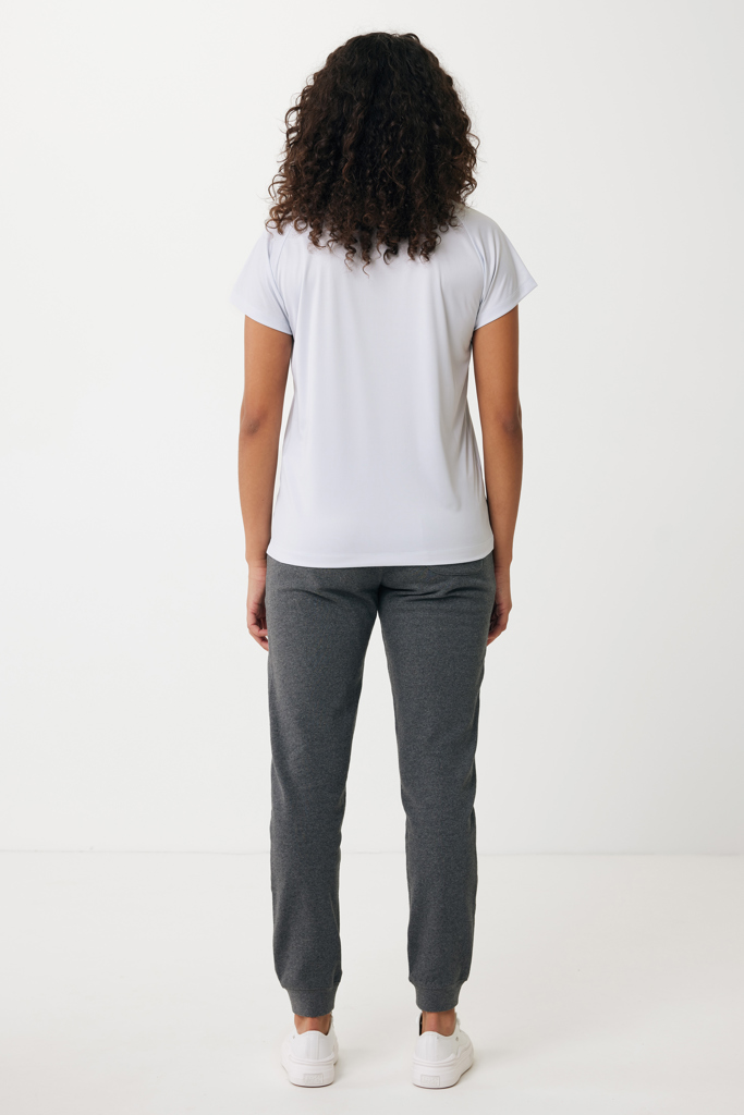 Pantalón Iqoniq Cooper de algodón reciclado