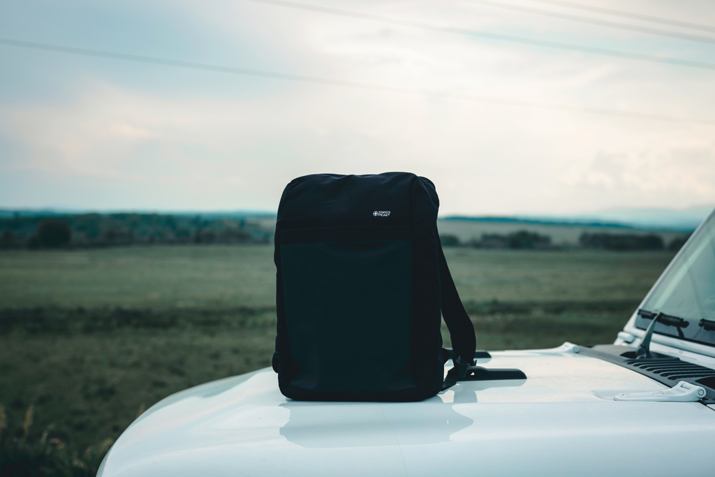 Mochila antirrobo 15" Swiss Peak con protección RFID y USB