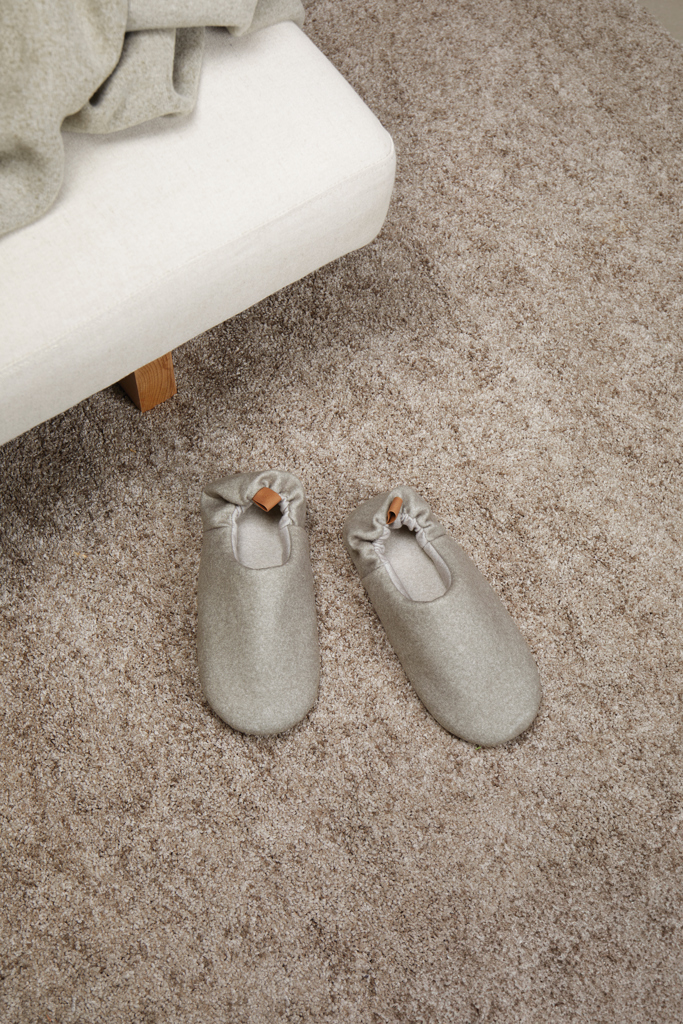 Pantuflas VINGA Moulton RCS recicladas L/XL
