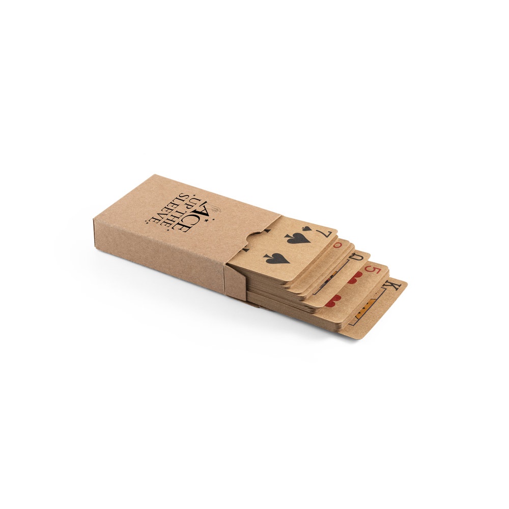 FISCHER. Baraja de 54 cartas clásicas en papel kraft, con material certificado FSC™ y otros materiales controlados
