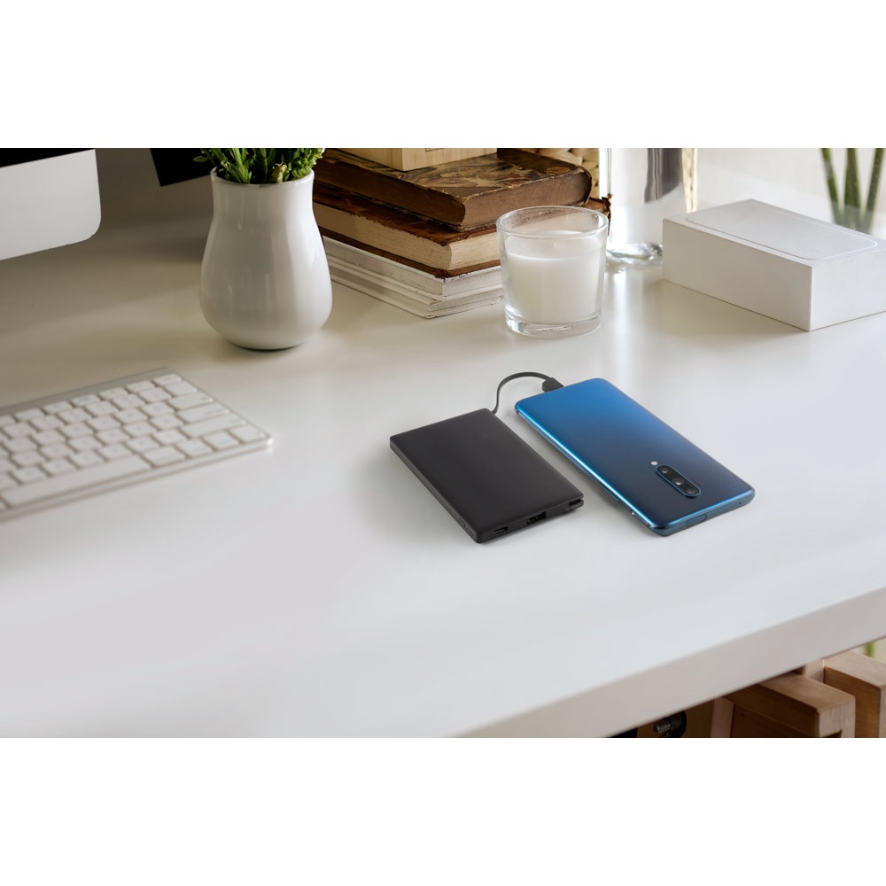 WIGNER. Power bank 4'000 mAh en ABS reciclado (100% rABS)