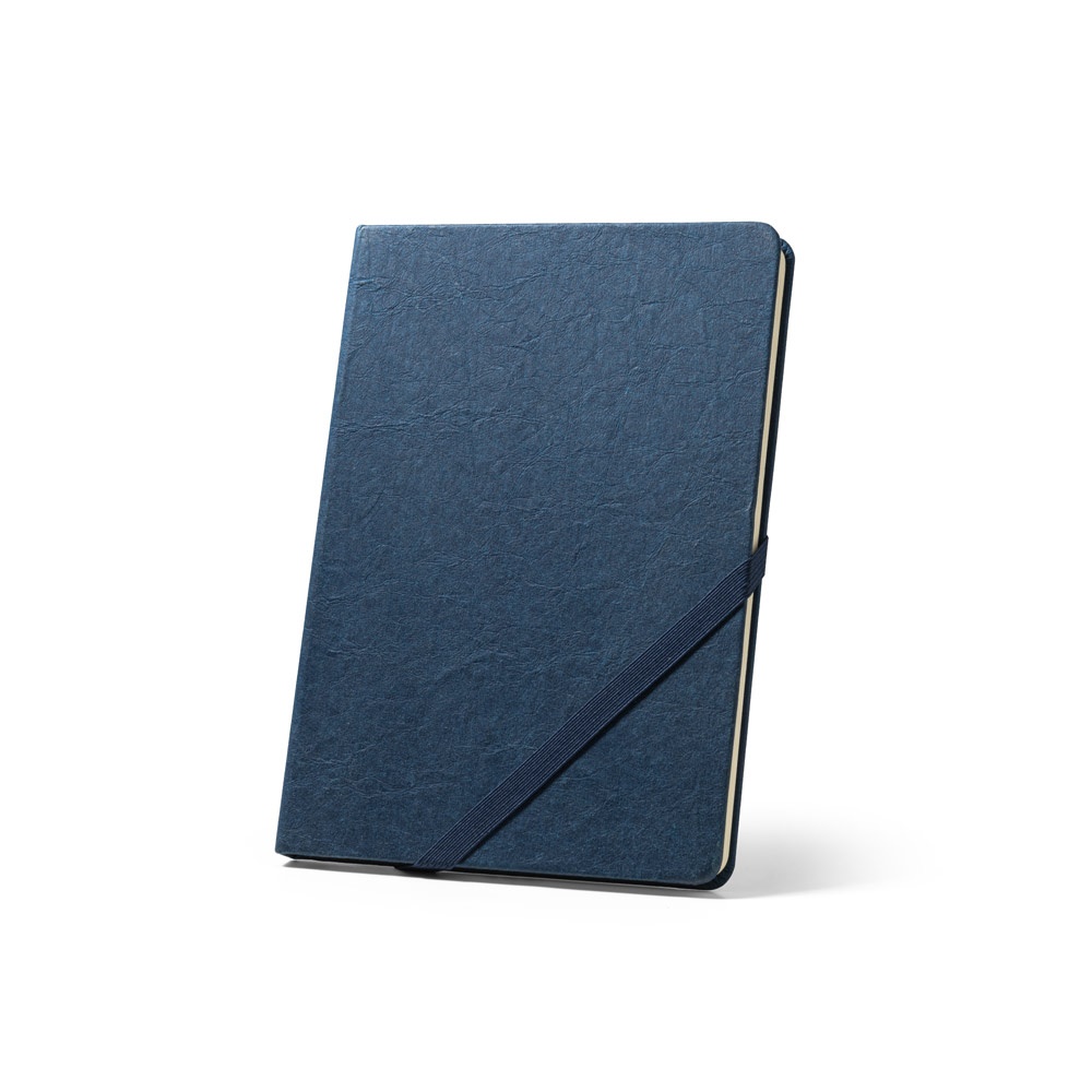 HUXLEY. Libreta A5, fabricado con papel resistente al agua, con páginas a rayas fabricadas con un material certificado FSC™ y otros materiales controlados