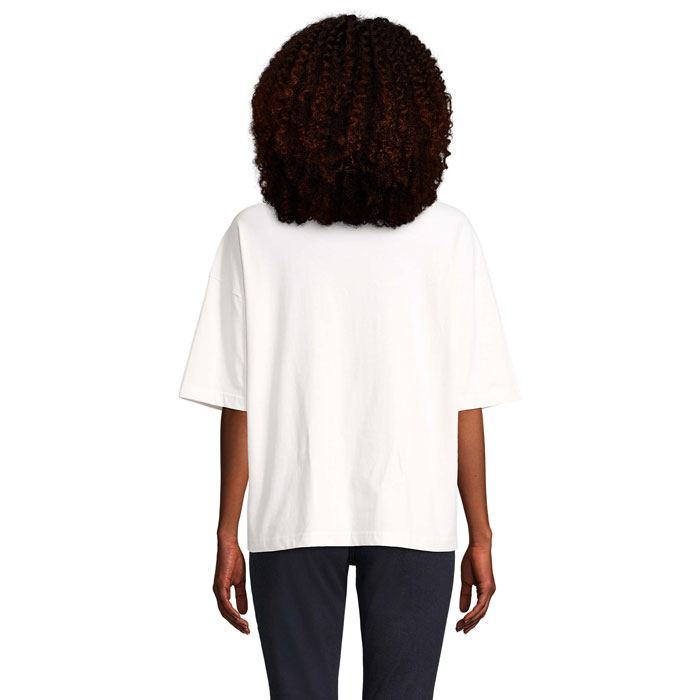 Boxy women