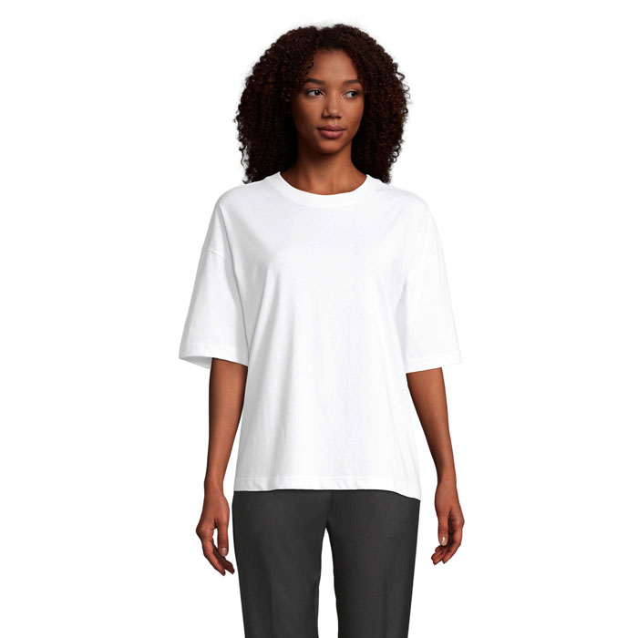 Boxy women